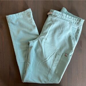 Gently Used Fig Scrubs – Women's Size Small | Comfort Meets Style!